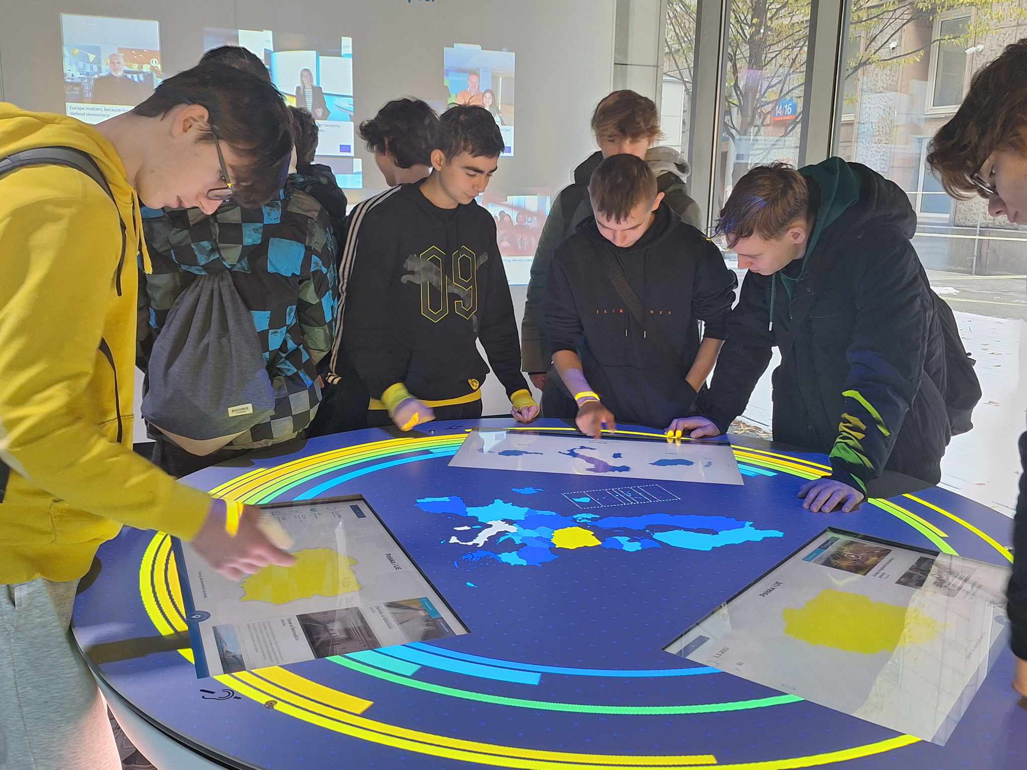 Europa Experience 12